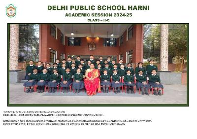 Class Photograph Year 2024-25
