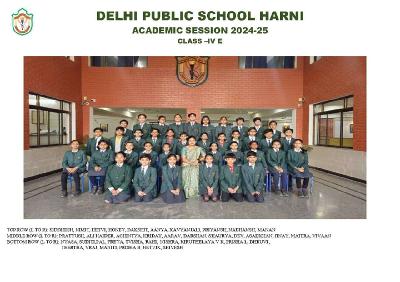 Class Photograph Year 2024-25