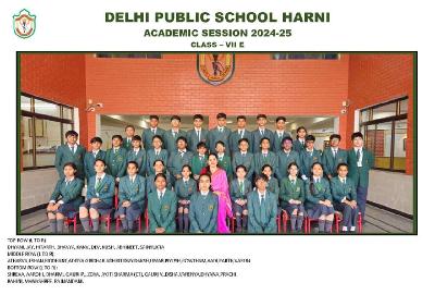 Class Photograph Year 2024-25