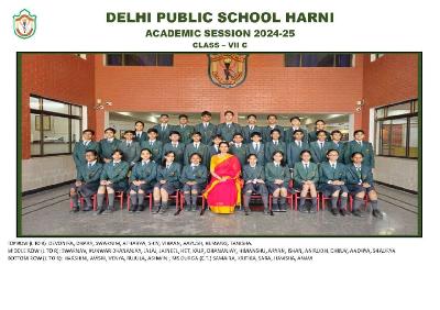 Class Photograph Year 2024-25