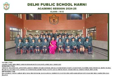Class Photograph Year 2024-25