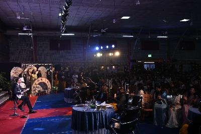 Best School In Varuna