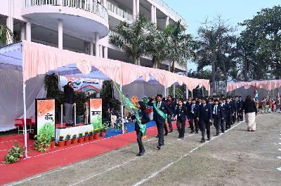 Best School In Varuna