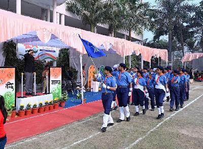 Best School In Varuna