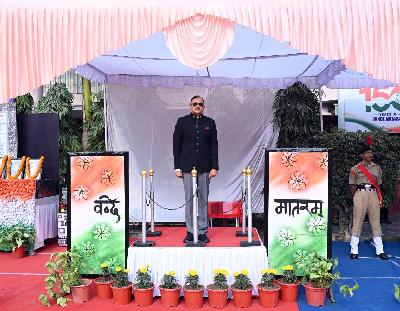 Best School In Varuna