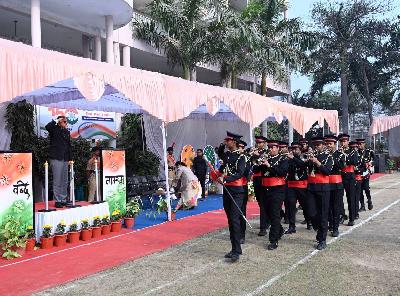 Best School In Varuna