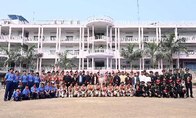 Best School In Varuna