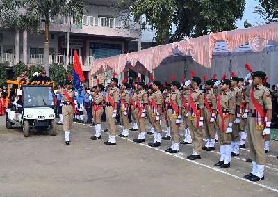 Best School In Varuna