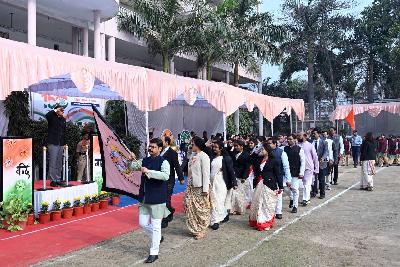 Best School In Varuna