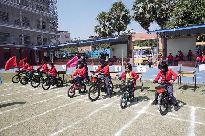 Best School In Varuna