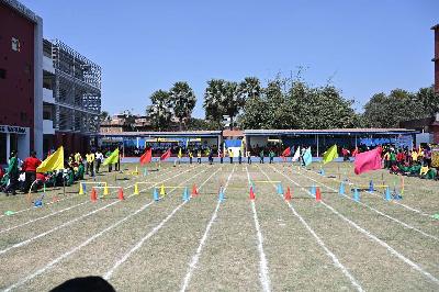 Best School In Varuna