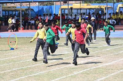 Best School In Varuna