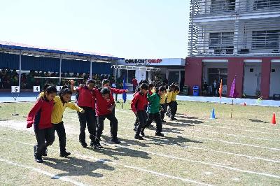 Best School In Varuna