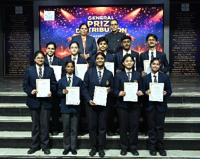 Best School In Varuna