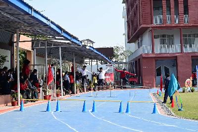Best School In Varuna