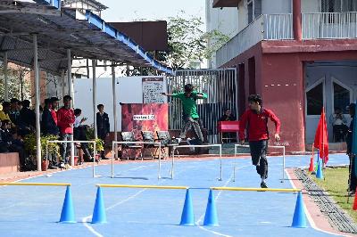 Best School In Varuna