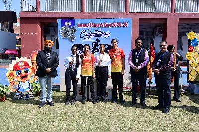 Best School In Varuna