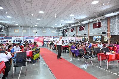 Best School In Varuna