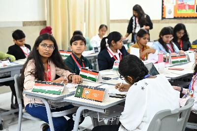 Best School In Varuna