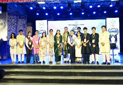 Best School In Varuna
