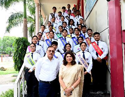 Best School In Varuna