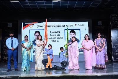 Best School In International Varuna