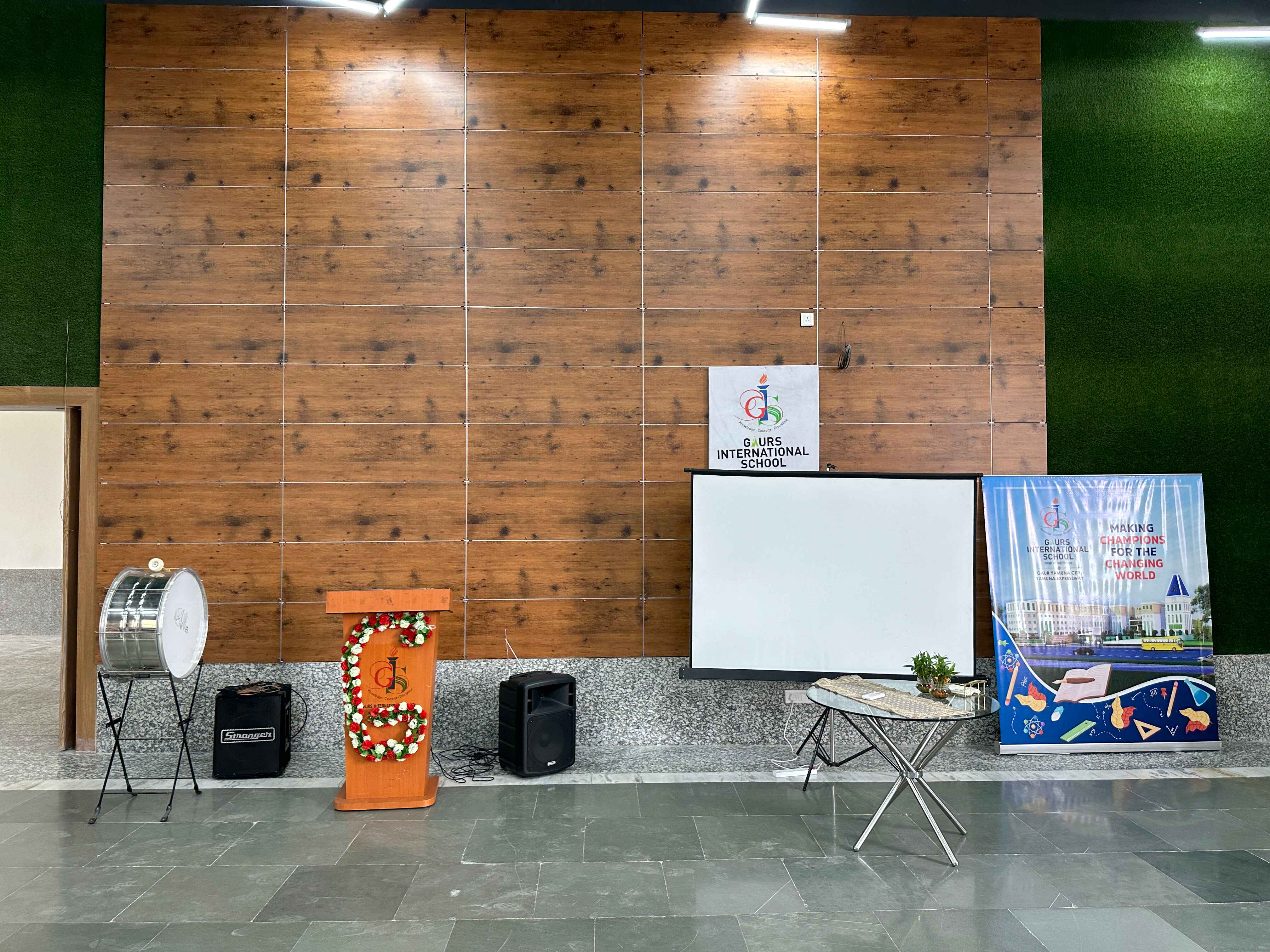 Best School in Yamuna Expressway