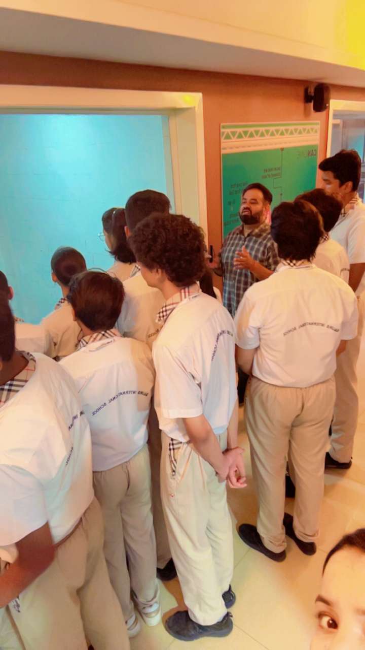 Best School in Yamuna Expressway