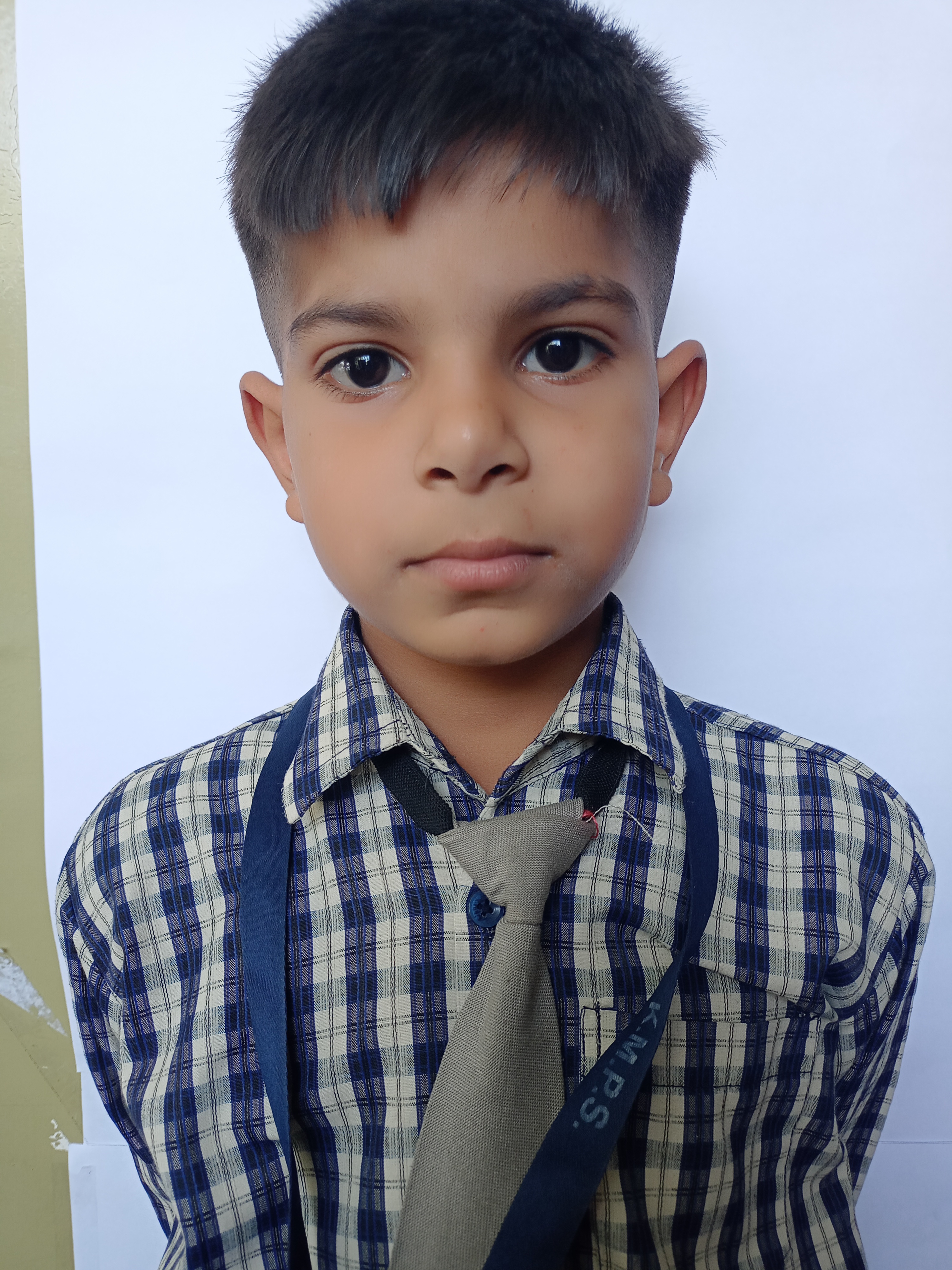 Kanha Makhan Public School, Mathura