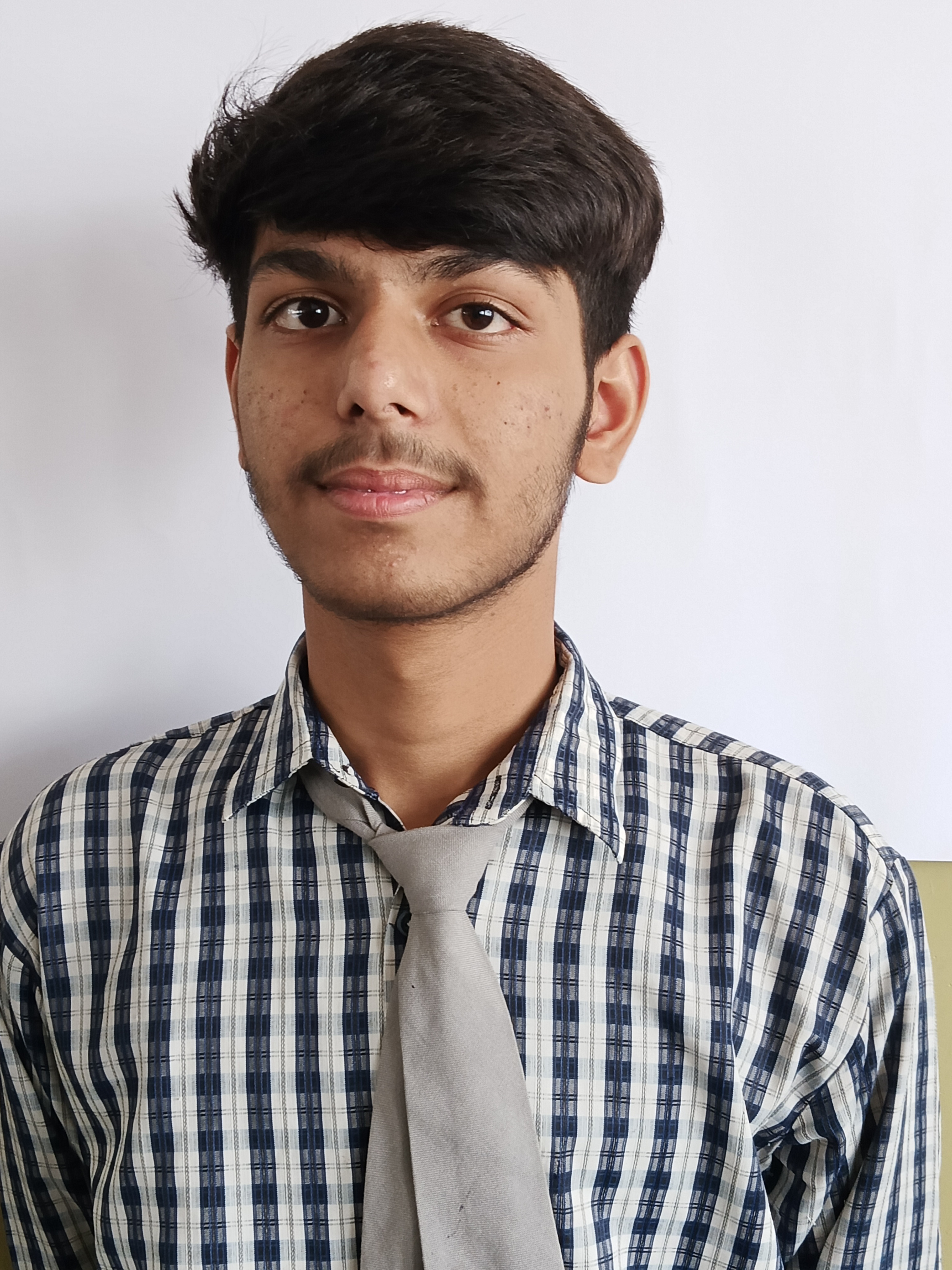 Kanha Makhan Public School, Mathura