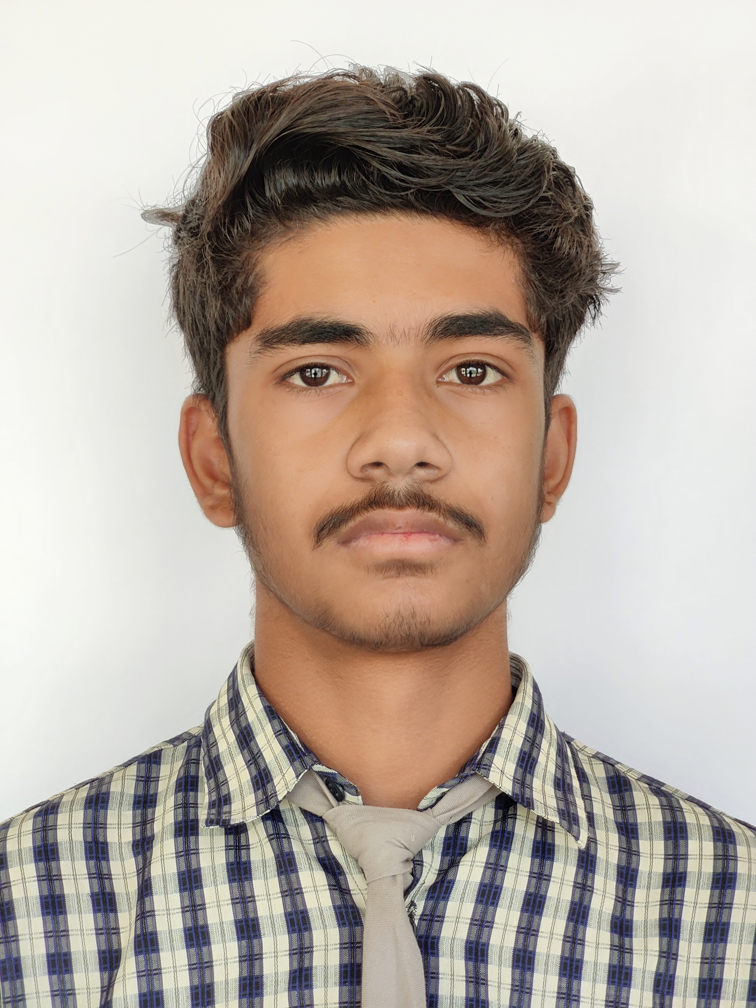 Kanha Makhan Public School, Mathura