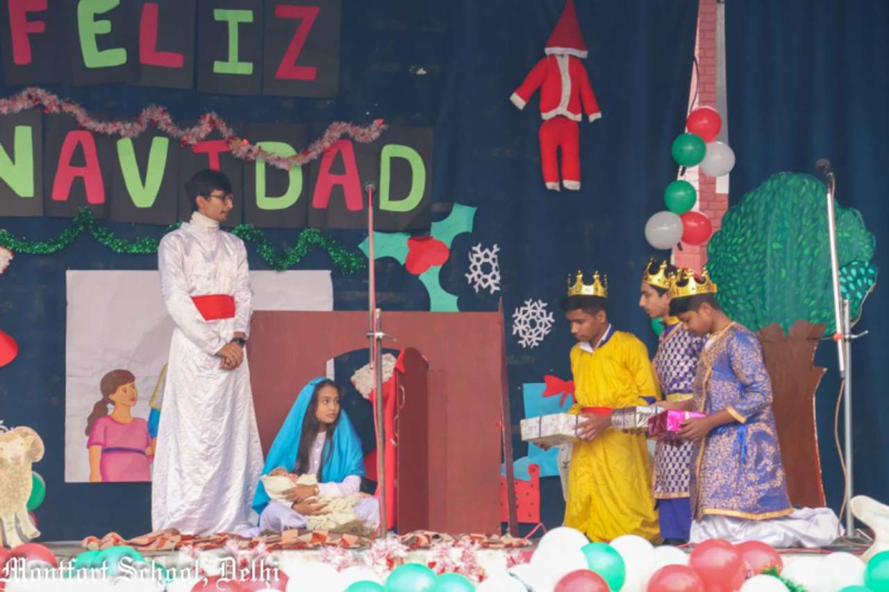 Christmas Celebration (Senior Wing)