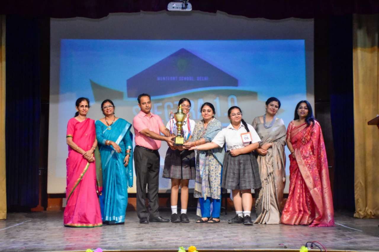 Spectra 2024 (Inter School Debate Competition)