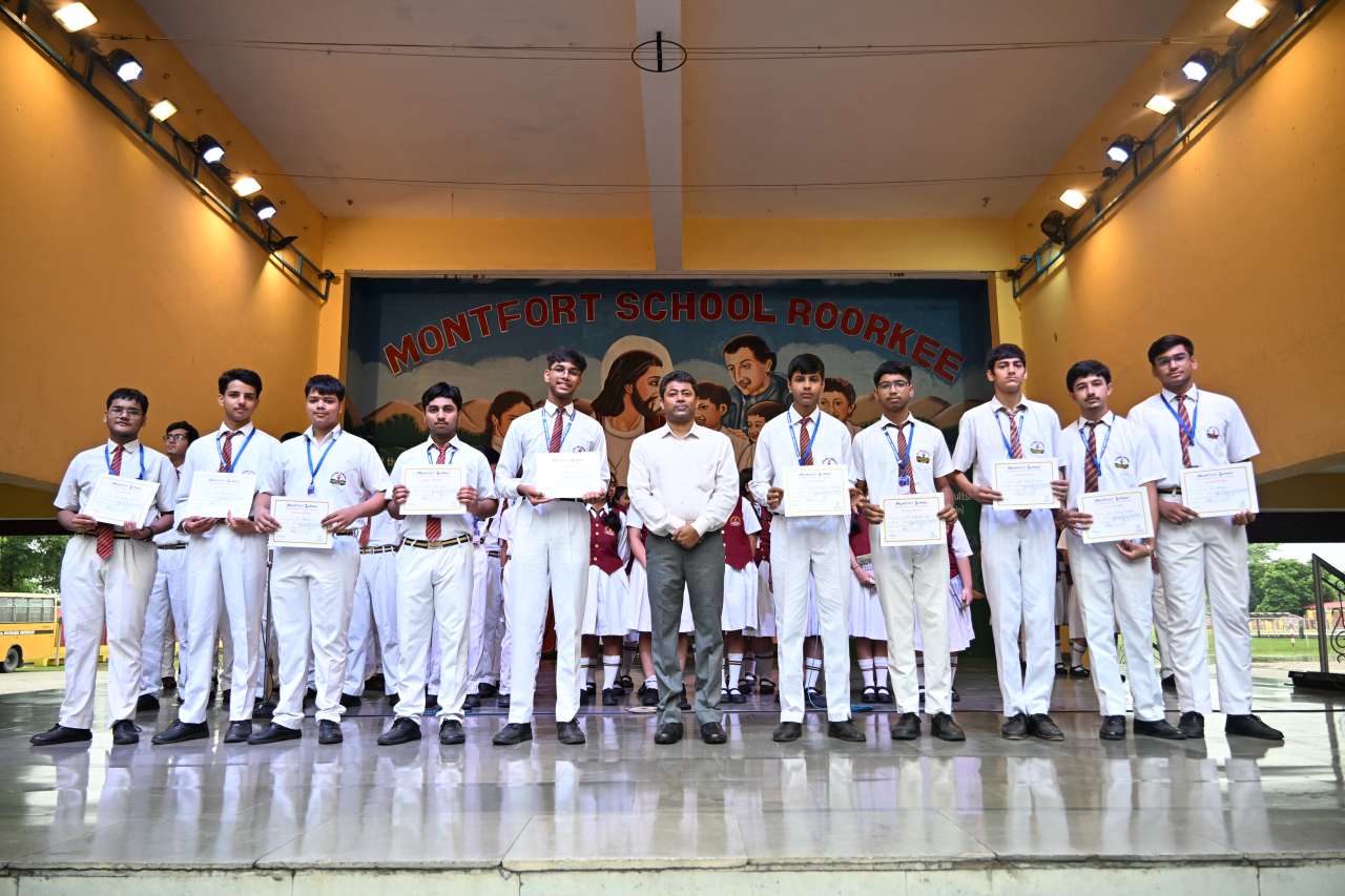CERTIFICATE DISTRIBUTION - 2026 (SENIOR SECTION)