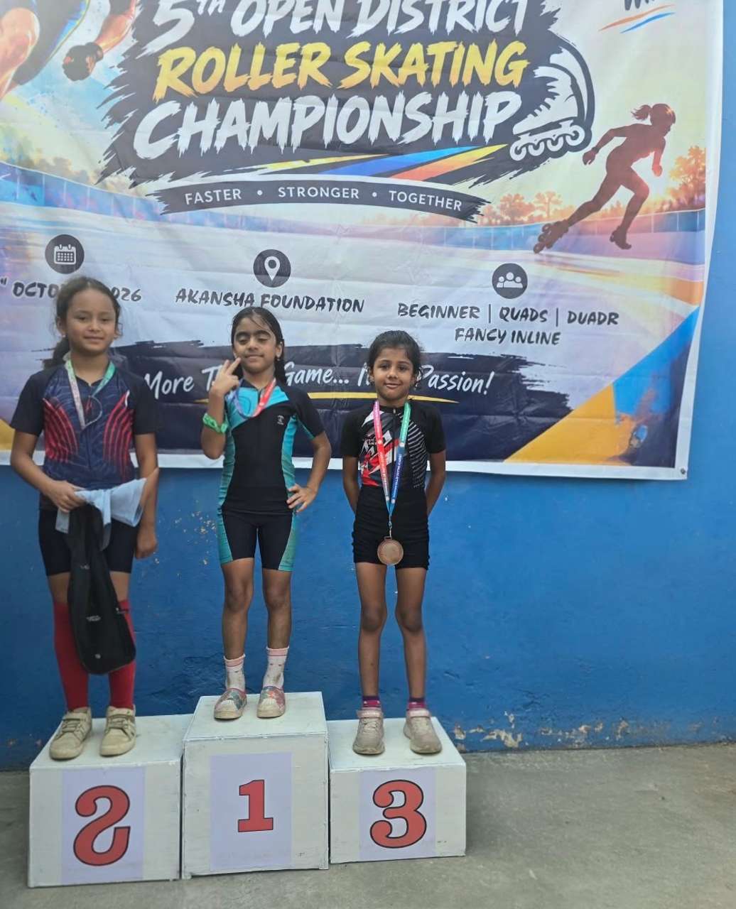 Aadhishri singh from Montfort School, Roorkee got the bronze medal in 500 & 300 meter Inline in 5th open district roller skating championship.