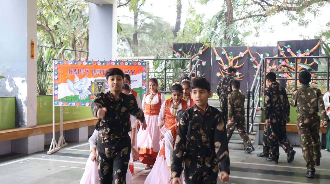 Top Girls School in Namkum