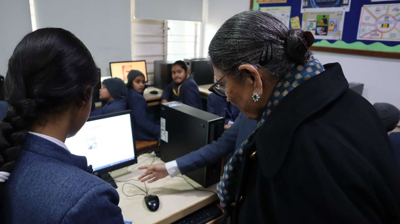 Top Girls School in Namkum