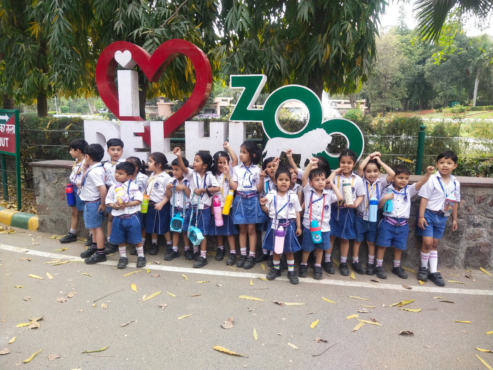 Visit to Zoo (LKG to II)