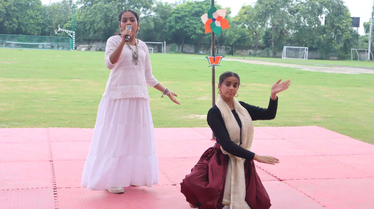 Top Girls School in Namkum