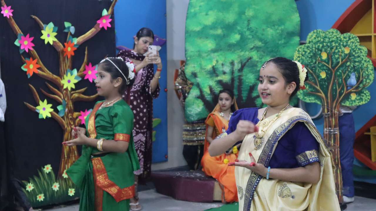 Top Girls School in Namkum