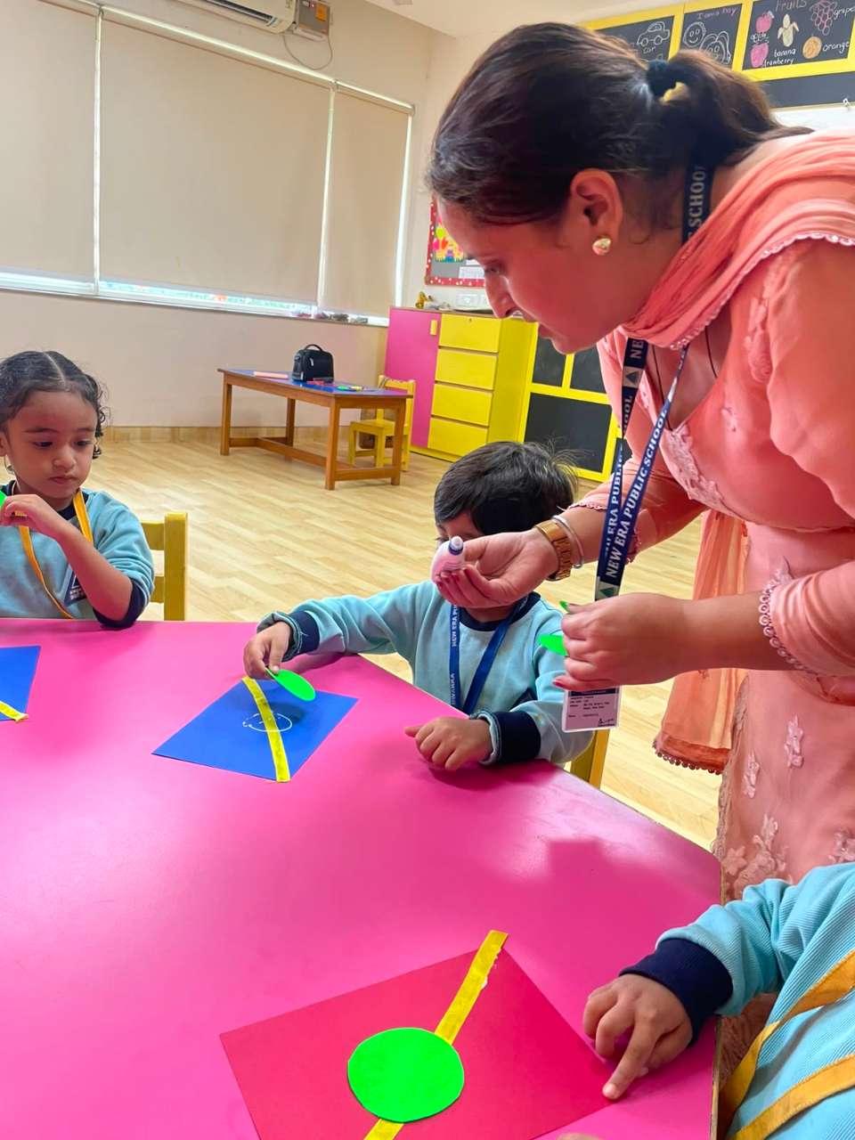 Rakhi-making Activity (LKG-II)