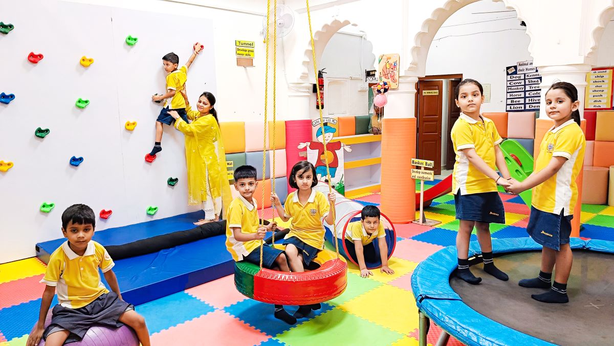 Best School In Sarnath