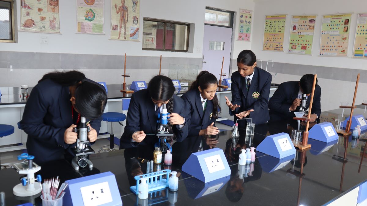 Best School In Sarnath