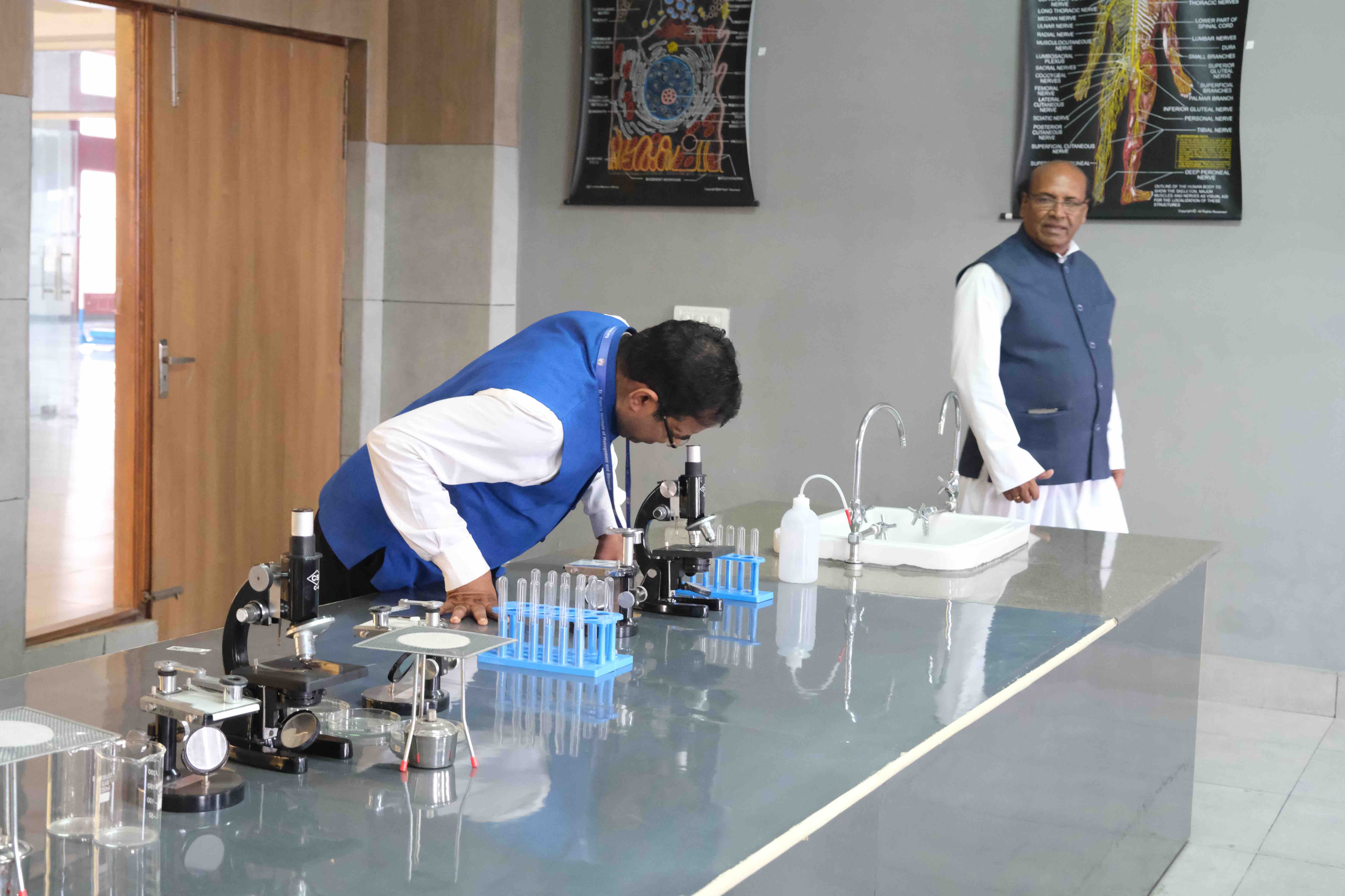 Best School In Annapurna