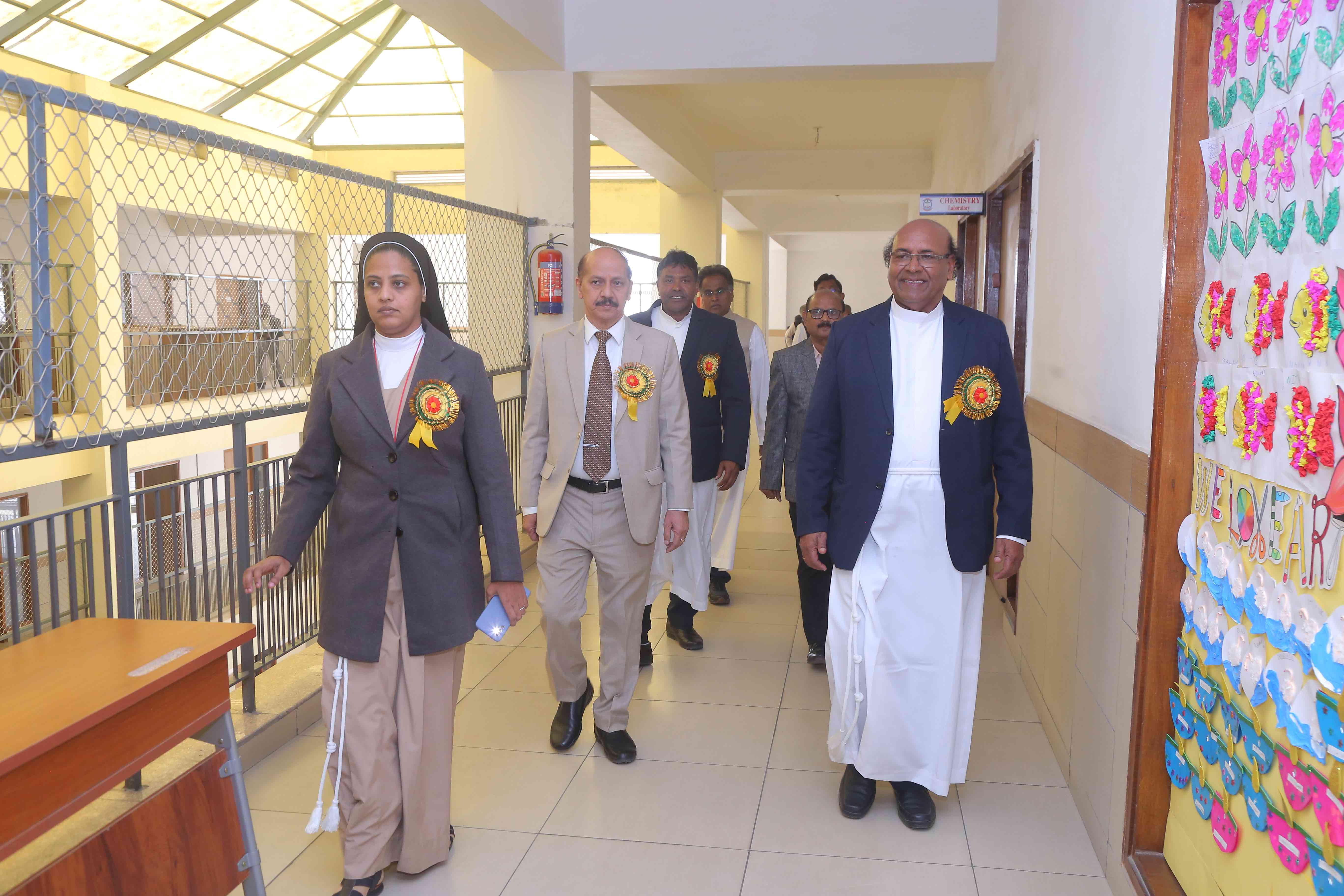 Best School In Annapurna