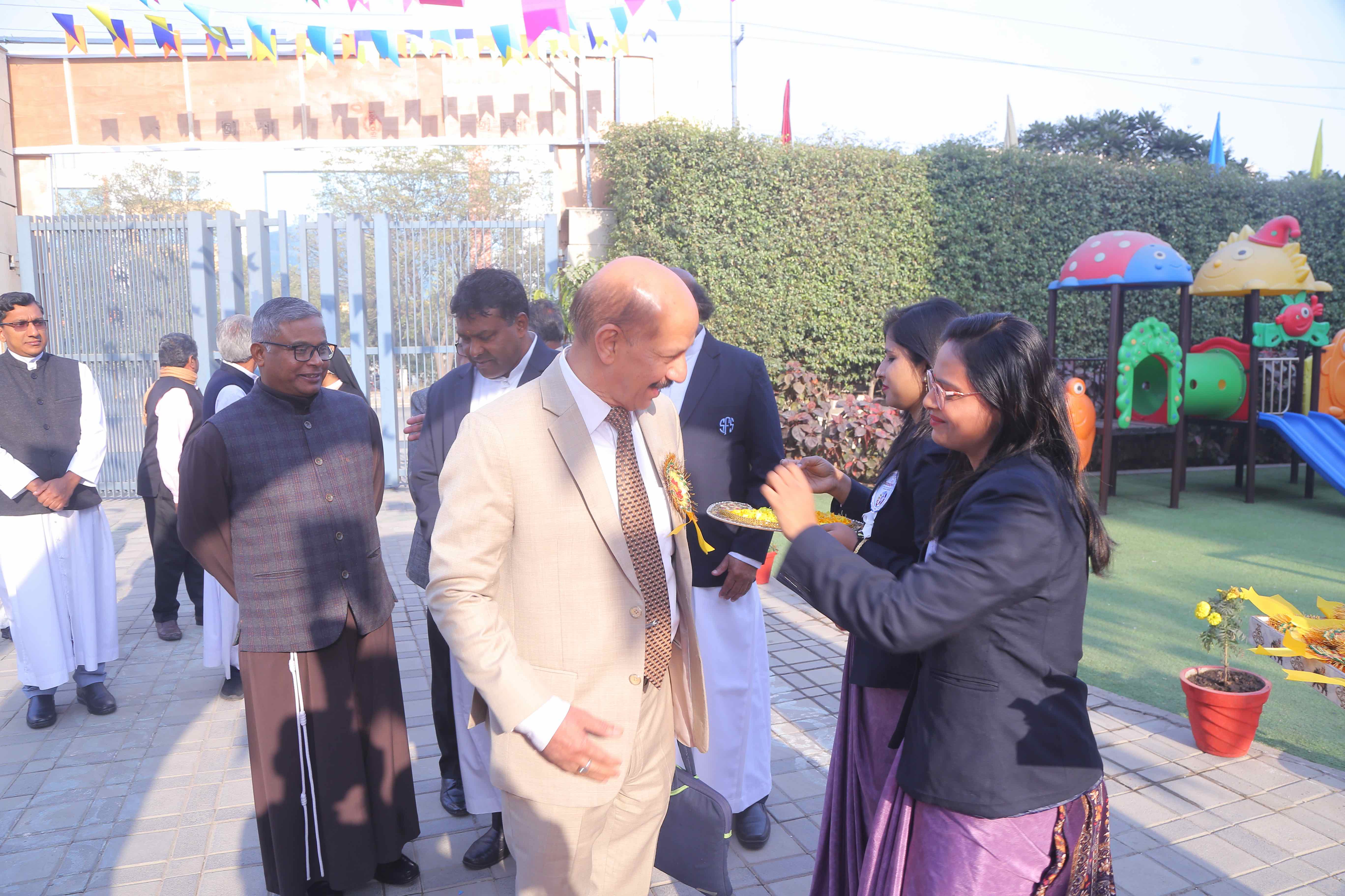 Best School In Annapurna