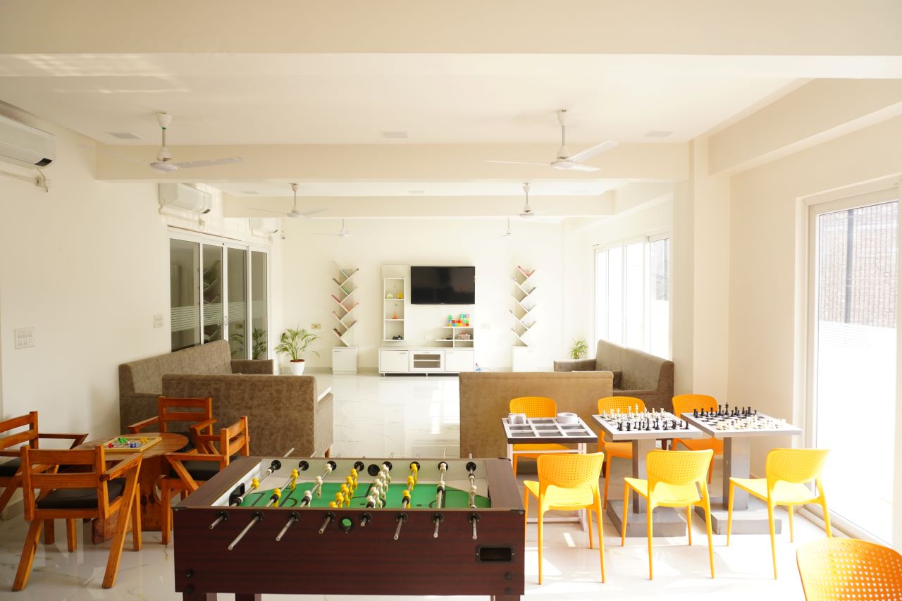 Best School In International Varuna