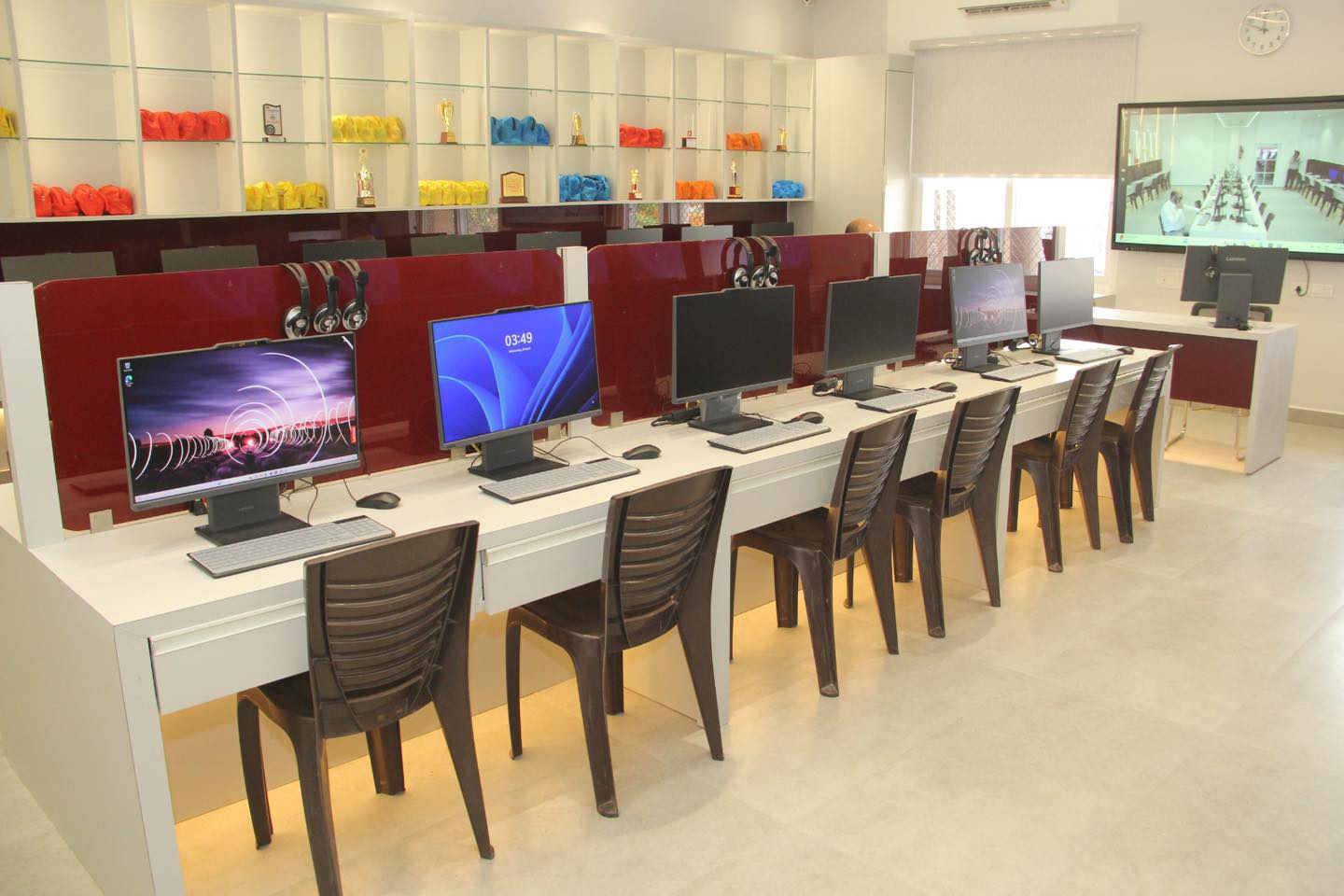 Best School In Lahartara