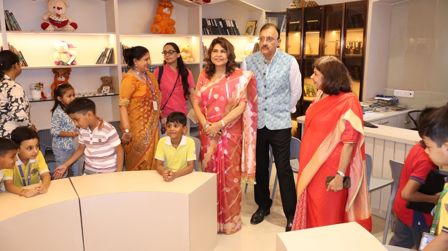 Best School In Lahartara