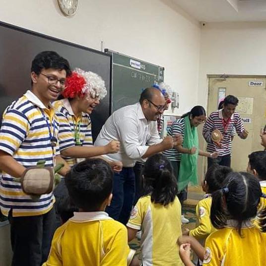 Best School In Lahartara